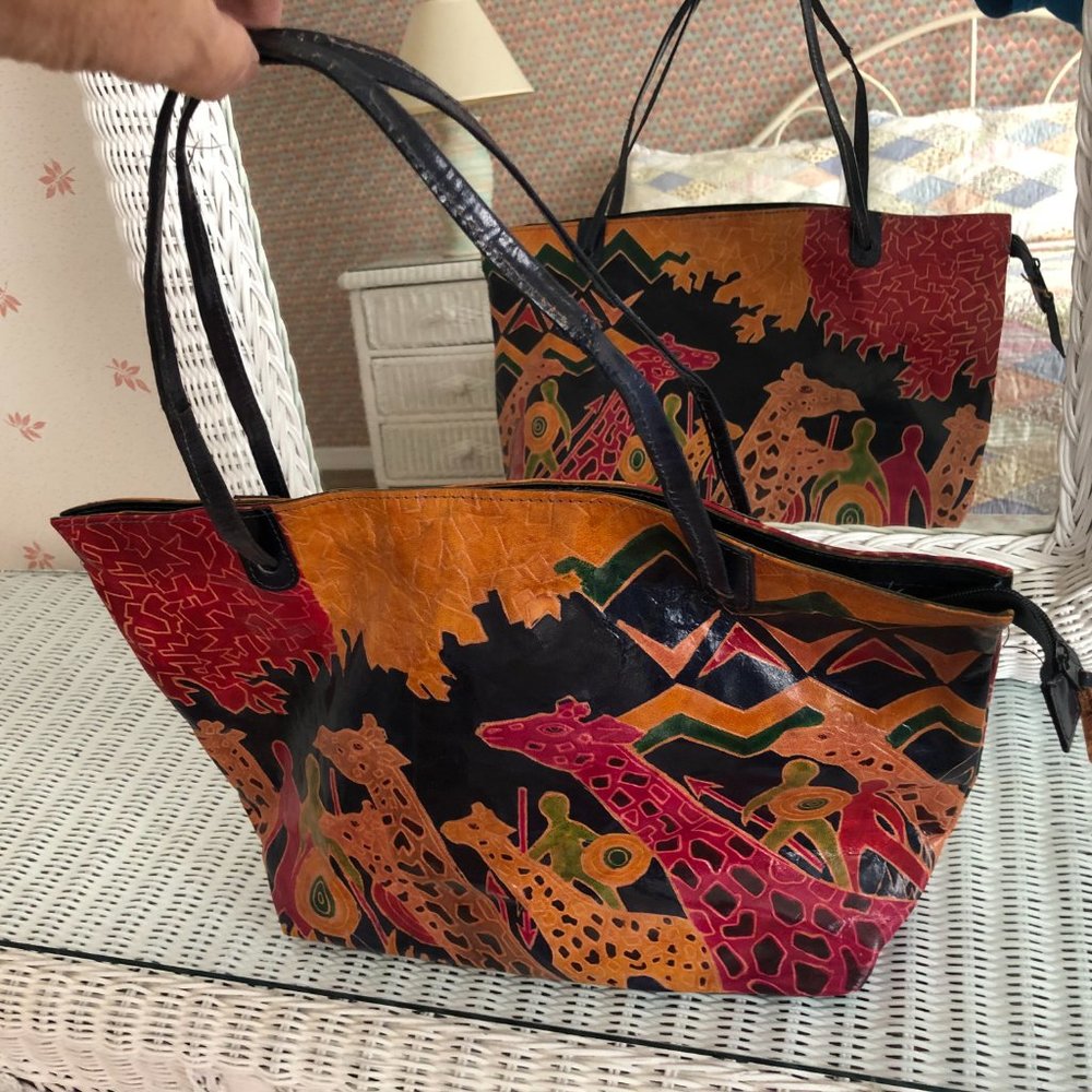HAND PAINTED LEATHER JUNGLE NATIVES SAFARI SCENE LINEN LINED INNER ZIP LARGE BAG - Picture 3 of 15